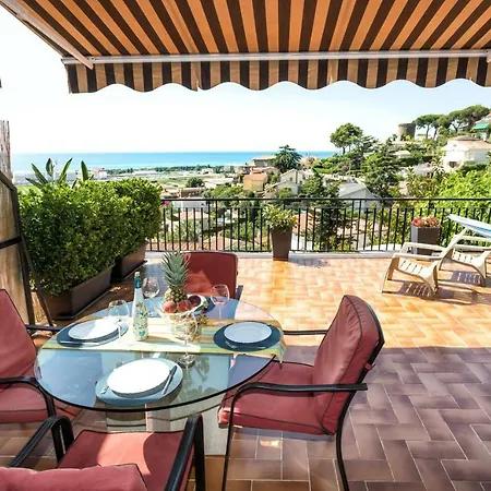 Costa Maresme Apartment