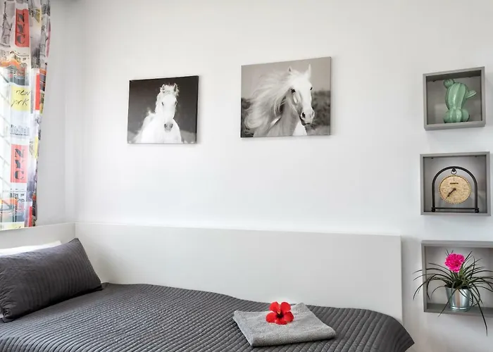 Апартаменты Costa Maresme Санта-Сусанна