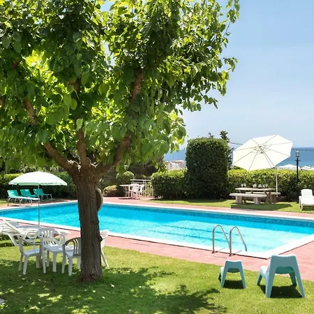 Costa Maresme * 圣苏珊娜
